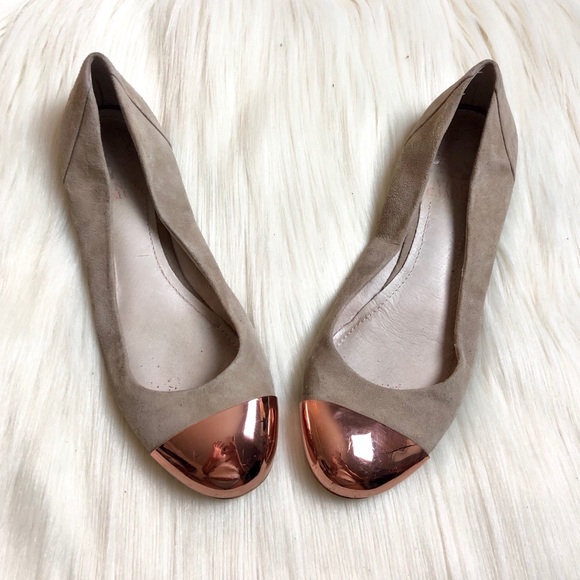 rose gold cap toe